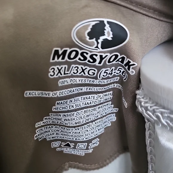 Mossy Oak Forest Camo Hoodie - Picture 2 of 9